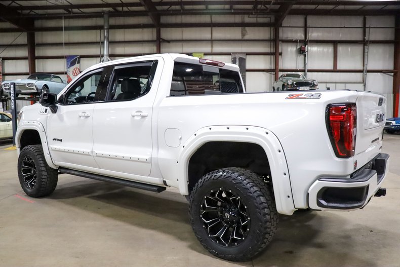 2022 GMC Sierra 1500 AT4